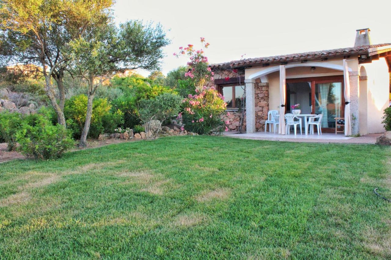 Le Caterine Villa Porto San Paolo  Eksteriør billede